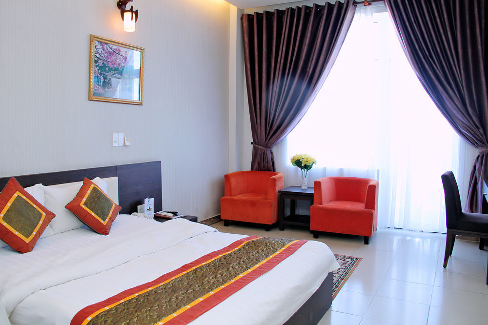 Ngu Hanh Son Lion Sea Hotel מראה חיצוני תמונה