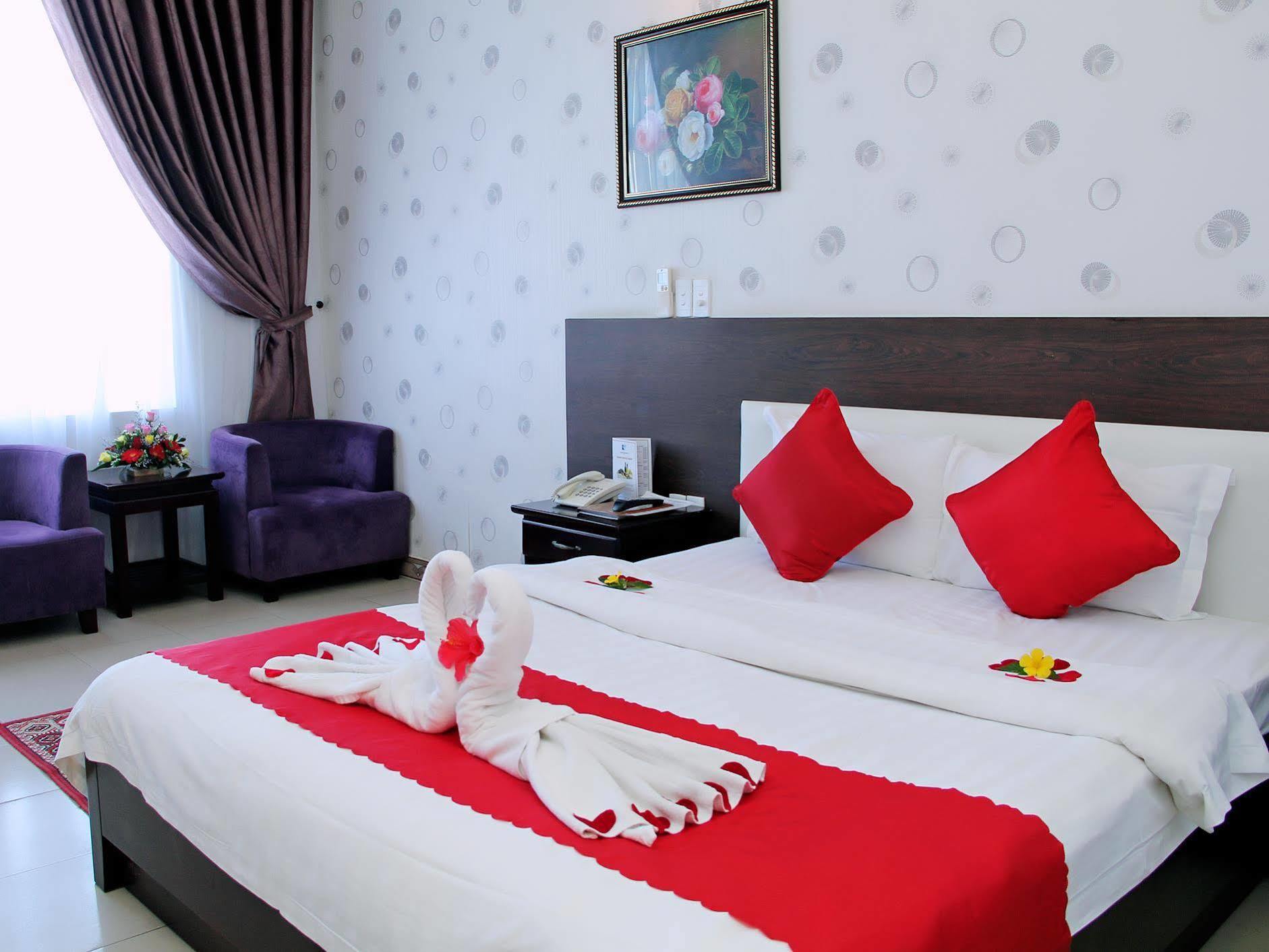 Ngu Hanh Son Lion Sea Hotel מראה חיצוני תמונה