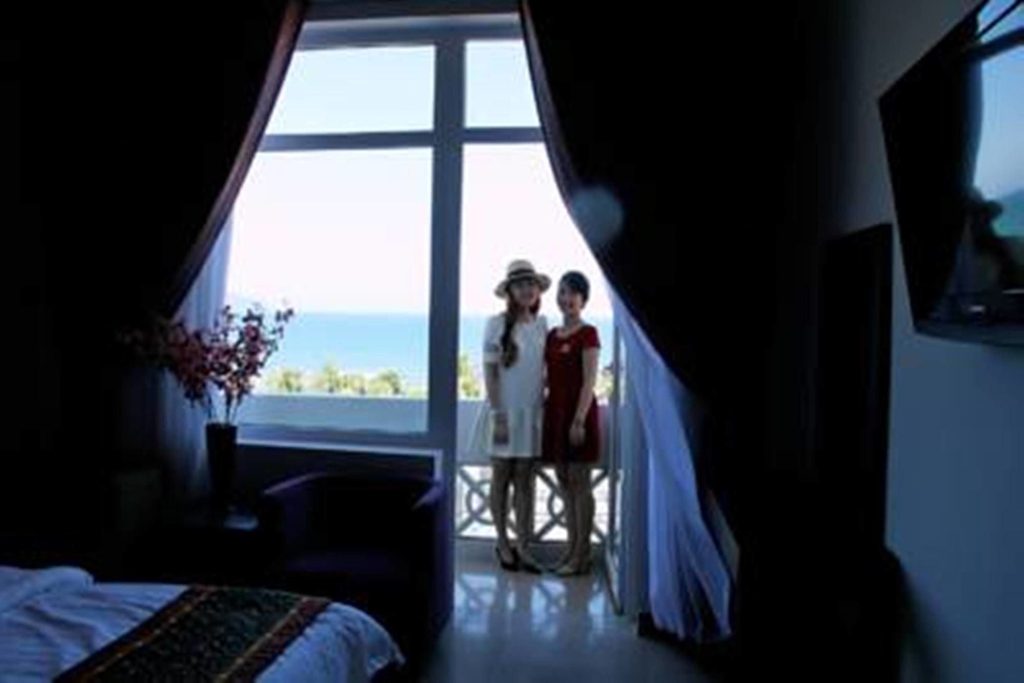 Ngu Hanh Son Lion Sea Hotel מראה חיצוני תמונה