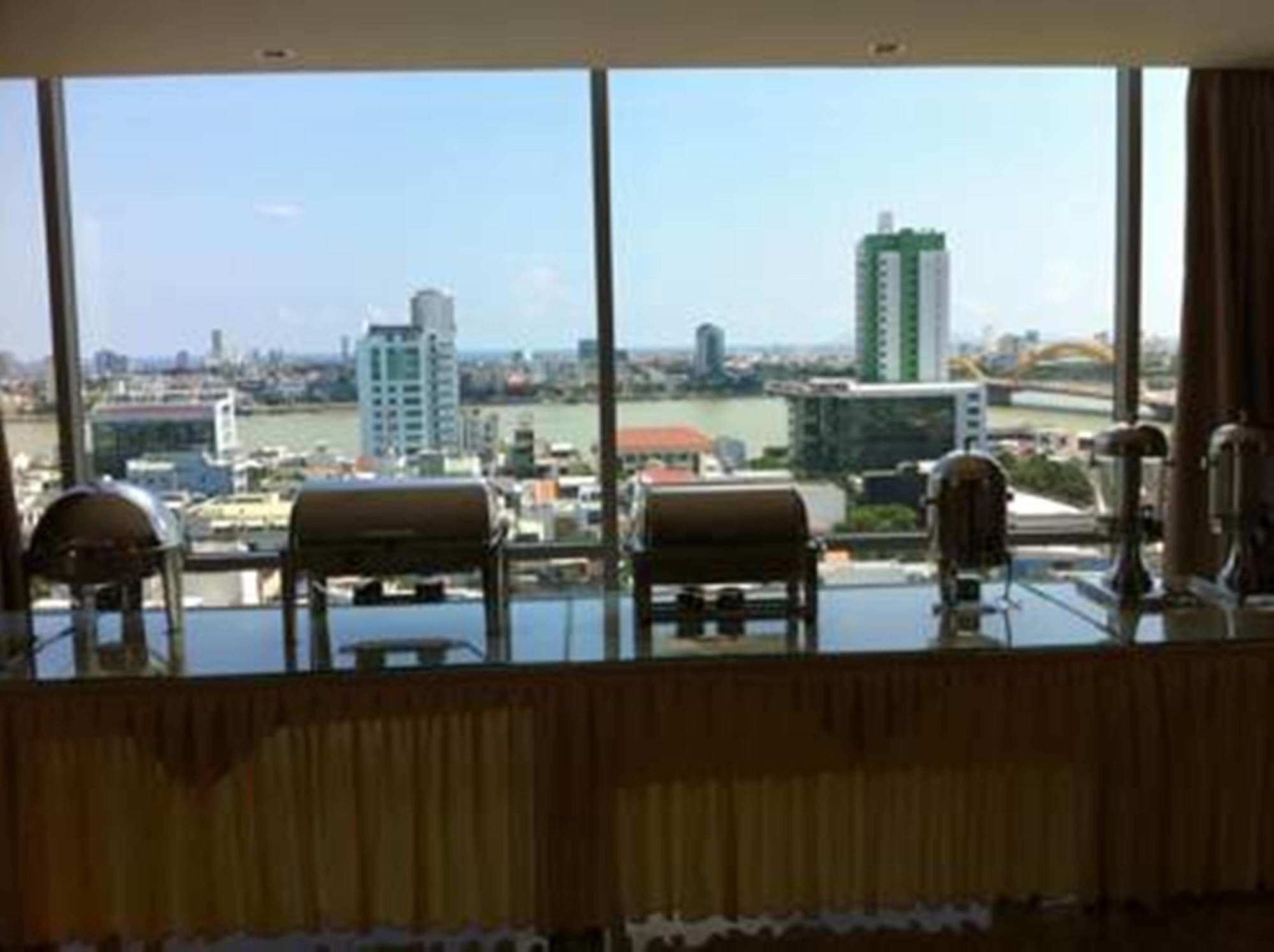 Ngu Hanh Son Lion Sea Hotel מראה חיצוני תמונה